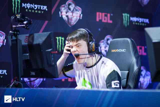 劳内为核心 劳内为核心