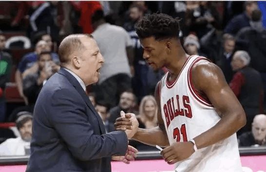 乏默契及稳 乏默契及稳